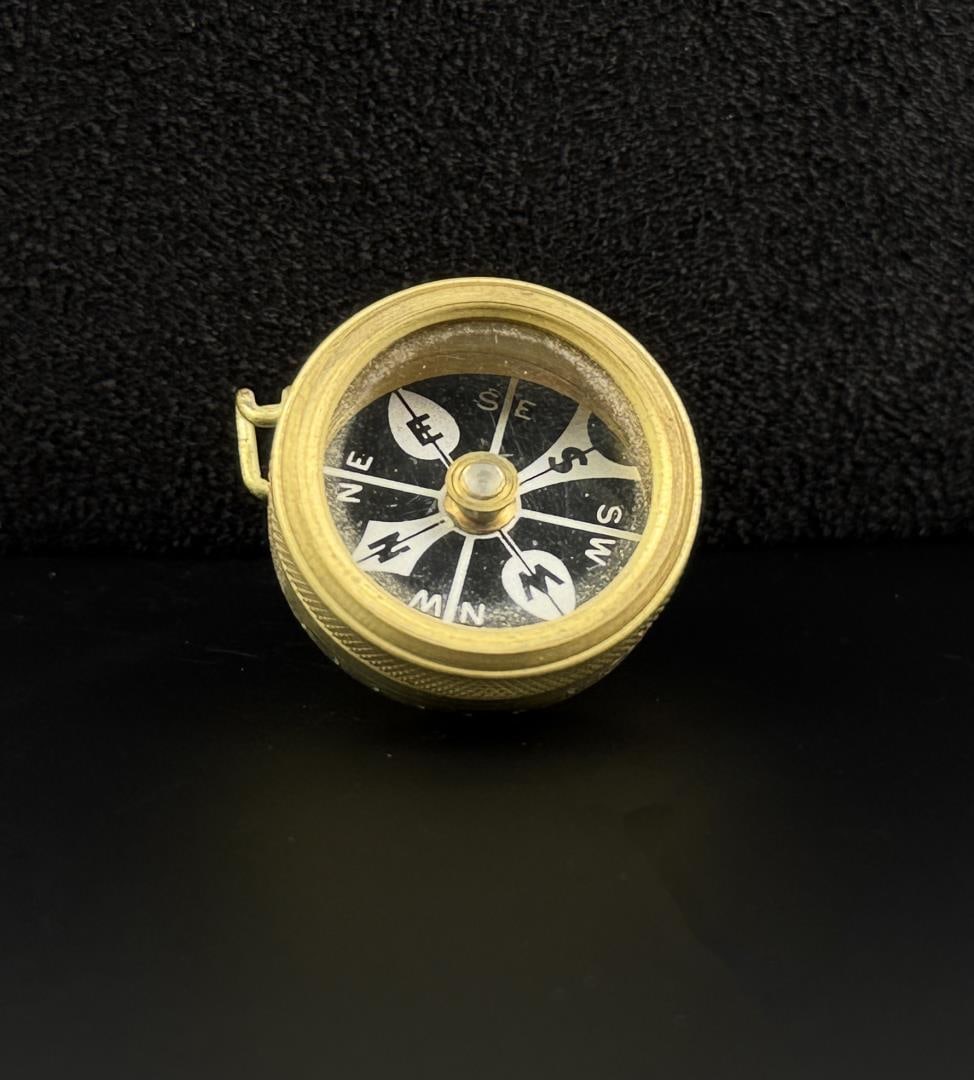 Marbles Brass Hunting Pin On Compass: Decent example.