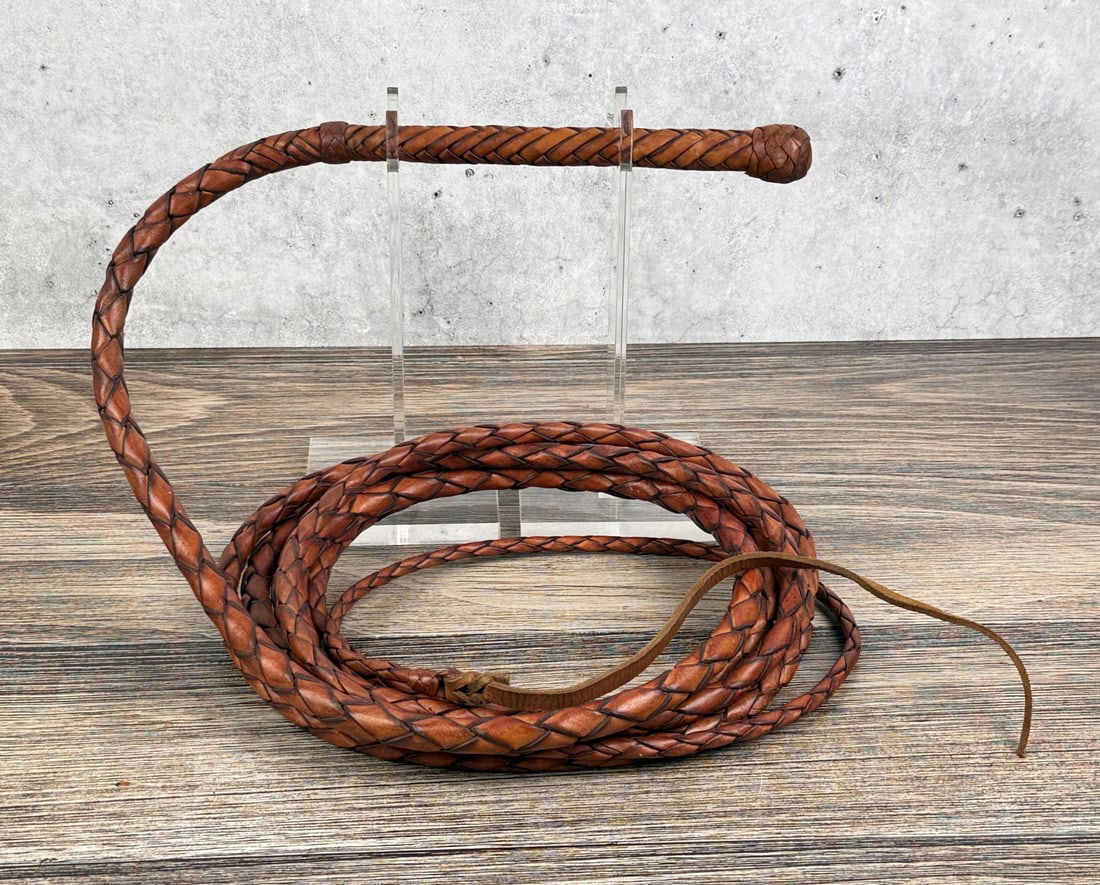 Montana Custom Made Leather Cowboy Bullwhip (1 of 6)