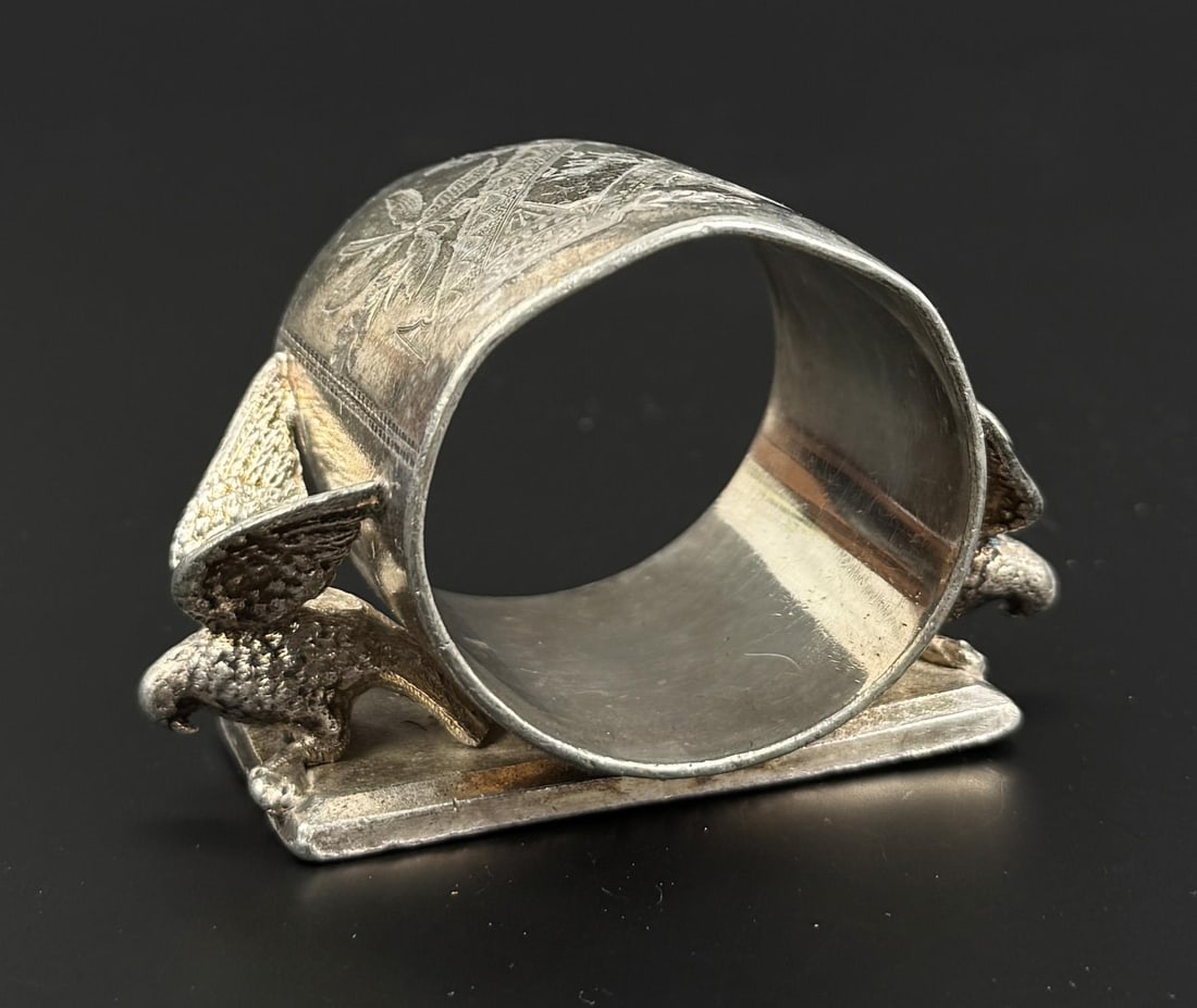 Meriden Silver Plate Eagle Napkin Ring: 3" by 1 3/4" by 1 1/2"