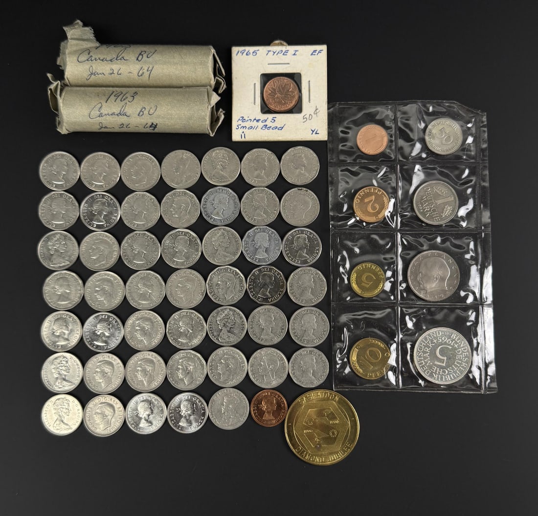 Collection of Assorted Foreign Currency: Mostly Canadian.