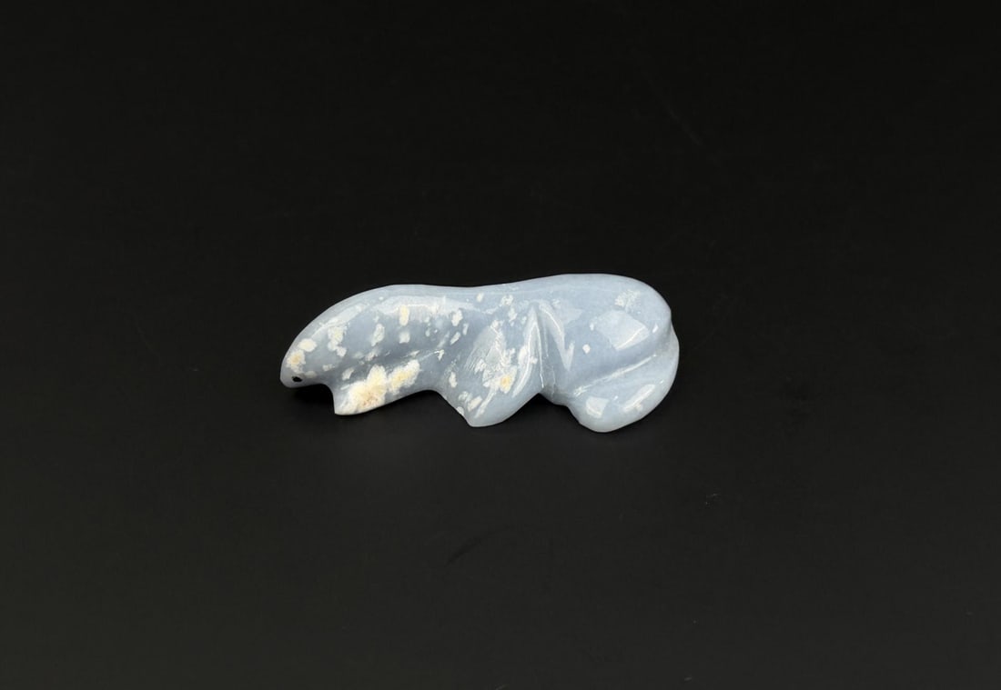 Virginia Toombs Zuni Carved Fetish: 2 5/8" long.