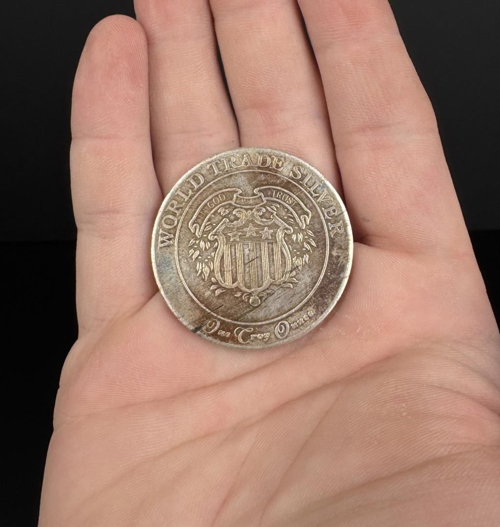 World Trade Silver 1 Ounce Round: American Argent Mint