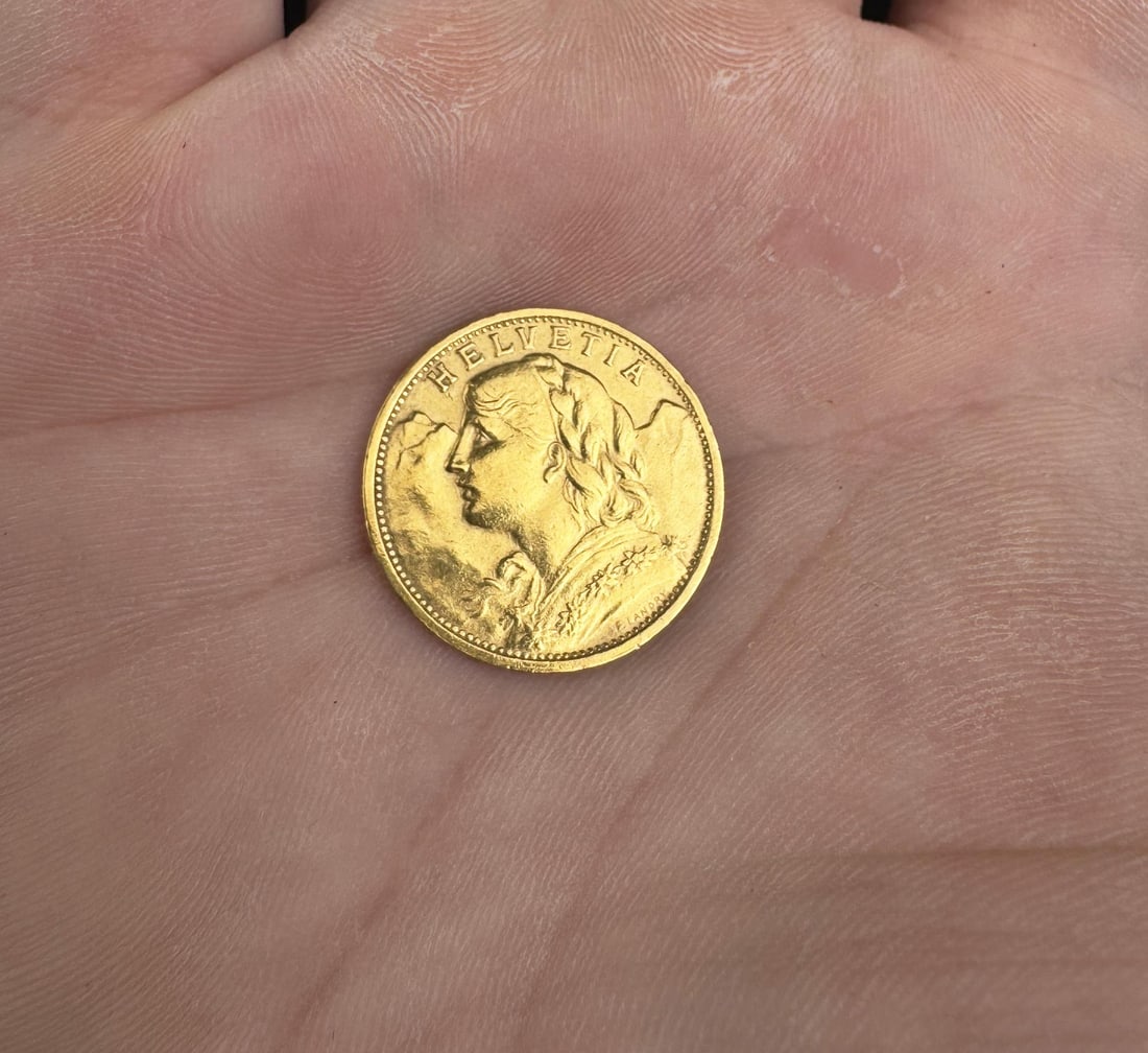 1902 B Gold French 20 Franc Coin: Lot requires payment via non credit card only.