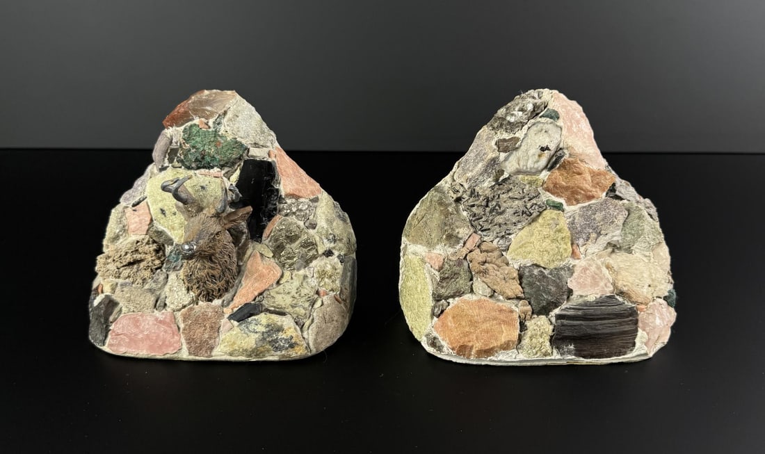 Artcrafters South Dakota Stone Encrusted Bookends (1 of 4)