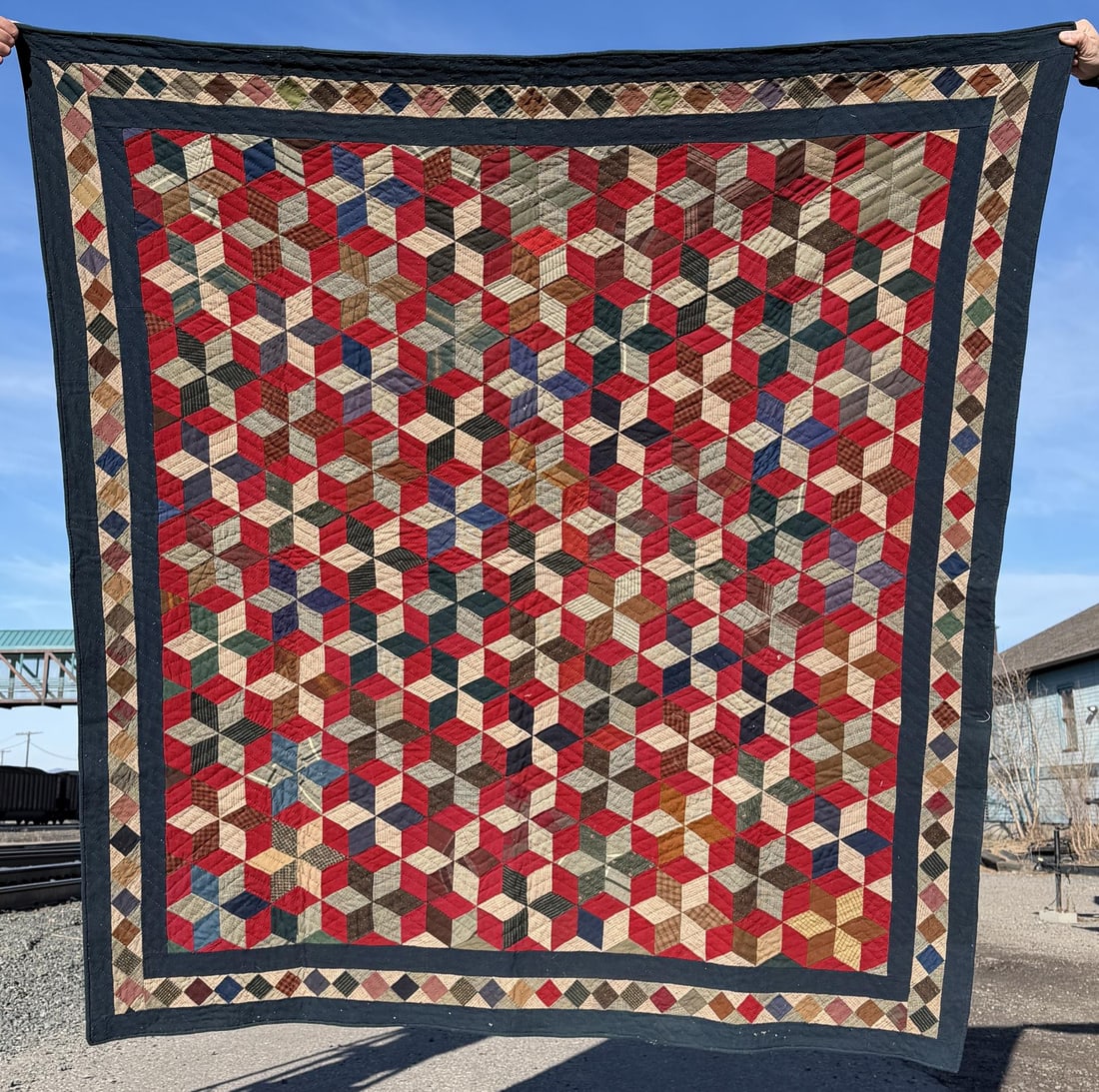 Antique Pennsylvania Amish Tumbling Blocks Quilt: 69 1/2" by 77 1/2".