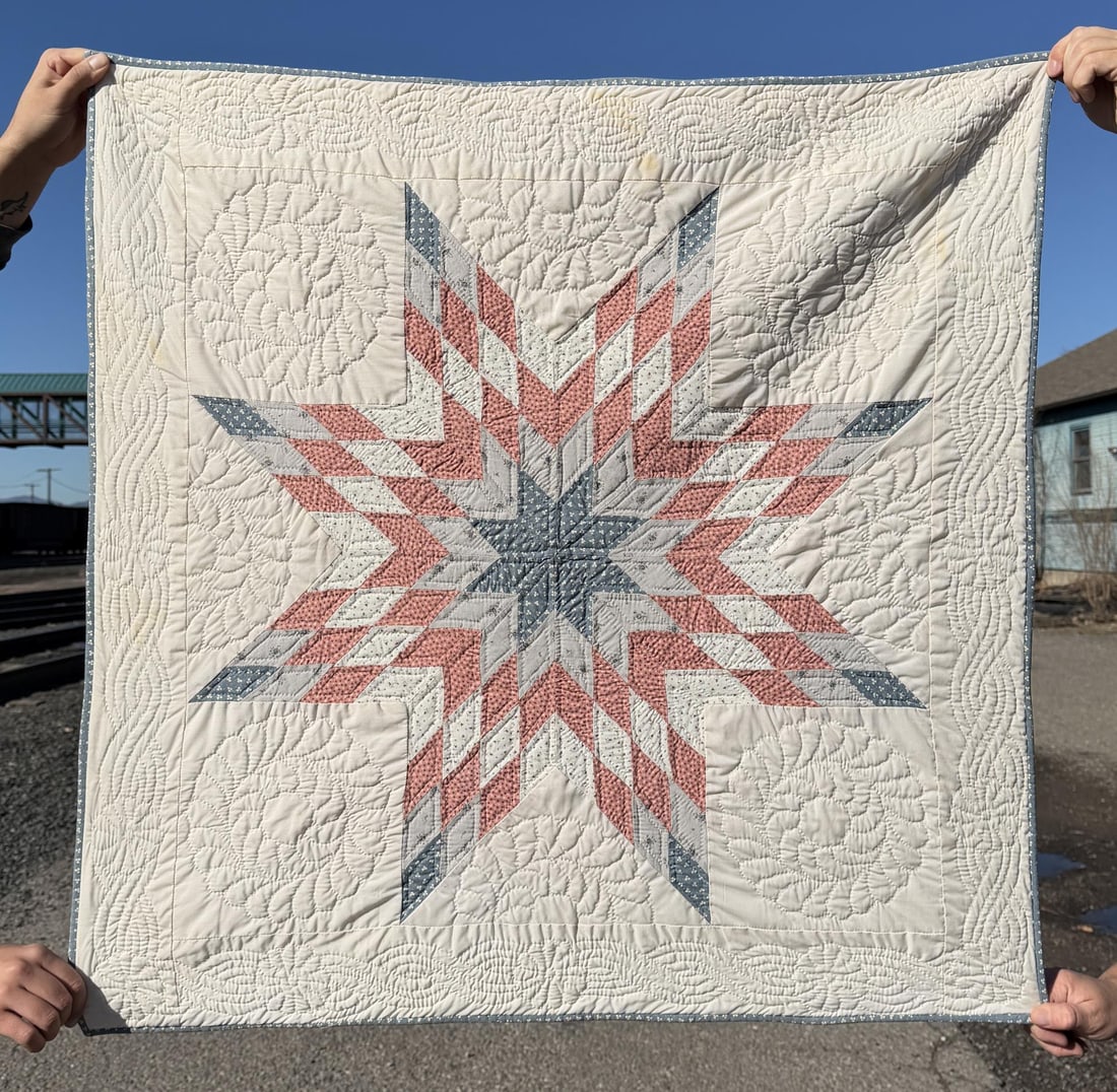 Pennsylvania Amish Star of Bethlehem Quilt: Signed I.M. 36" by 37"