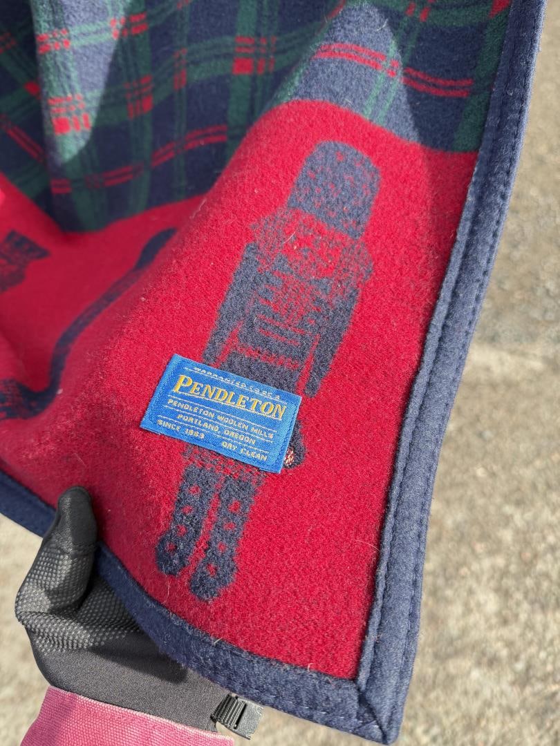 Pendleton Christmas Nutcracker Blanket - 6