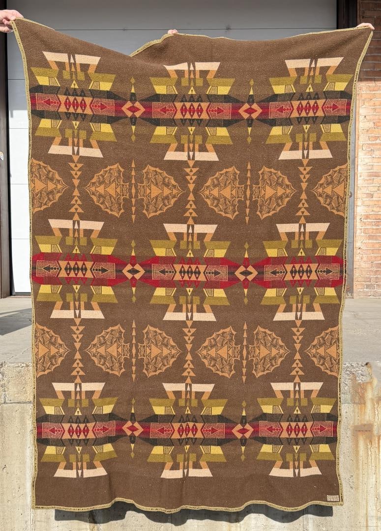 Antique Pendleton Wool Blanket - 2