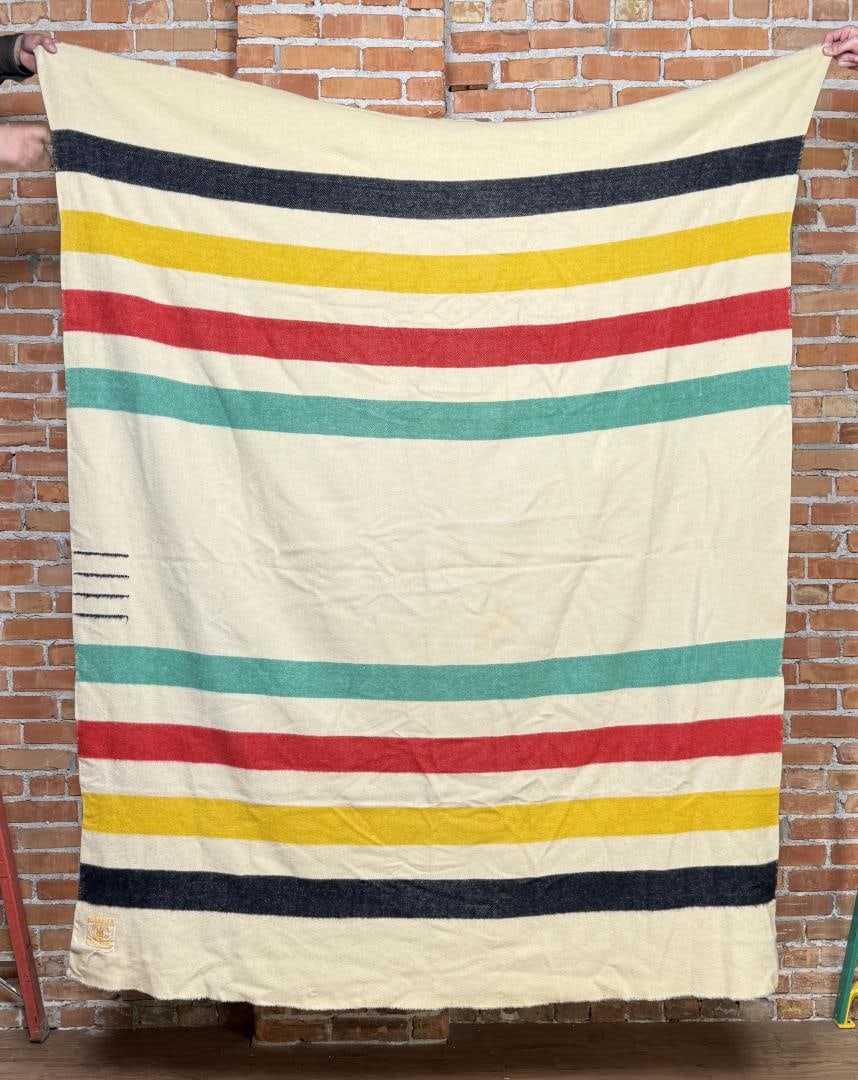Hudsons Bay Company Wool Trade Blanket 4 Point (1 of 7)