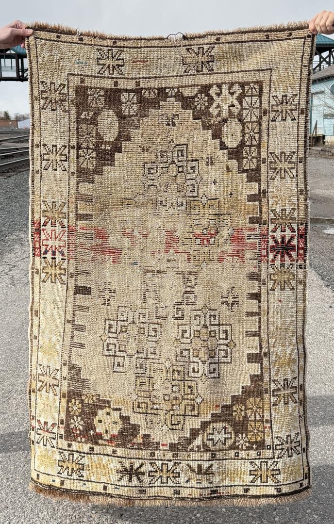 Antique Caucasian Persian Oriental Rug (1 of 5)