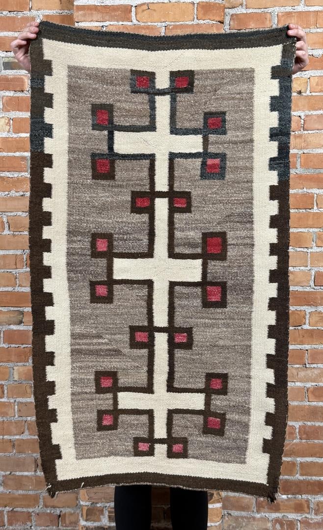 Navajo Indian Klagetoh Spider Woman Cross Rug: 27" by 50".