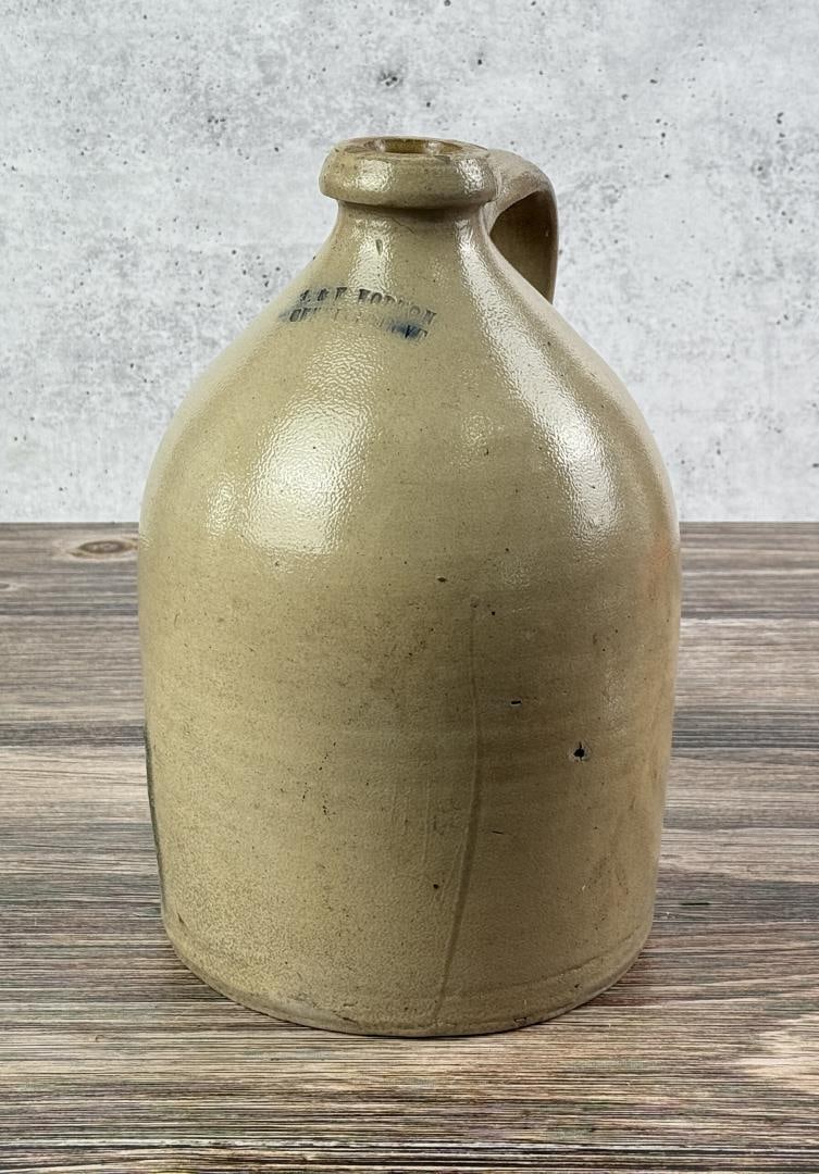 J.&E. Norton Bennington Vermont Stoneware Jug: Salt Glaze. 11" tall, 7 1/2" diameter.