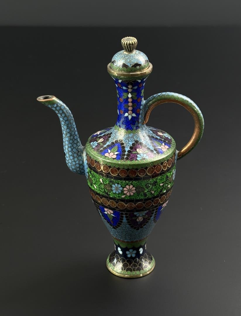 Meiji Period Japanese Cloisonne Teapot (1 of 5)