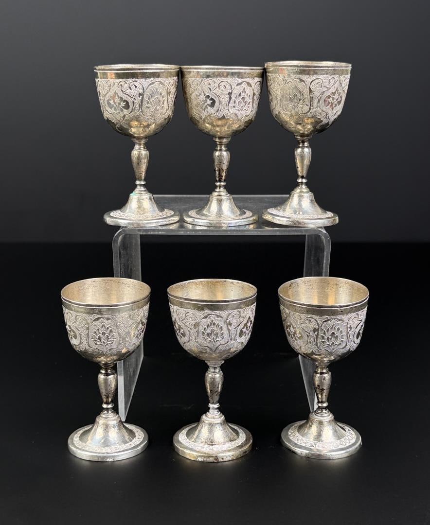 Parvaresh Hallmark Iran 84 Silver Persian Cordials: 324 grams.