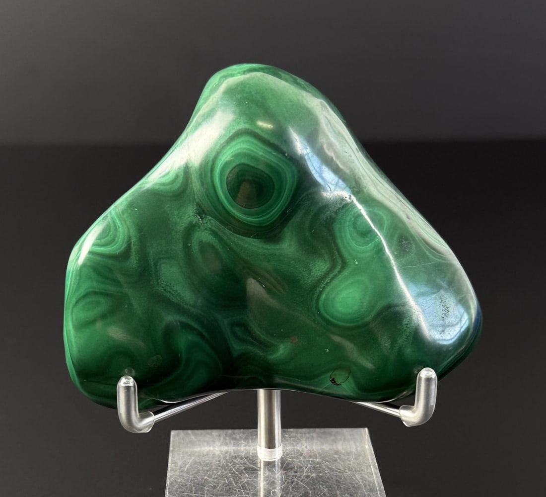African Malachite Specimen: 3 1/2" by 3 1/4" by 1 1/4". 374 grams or 1870 carats.