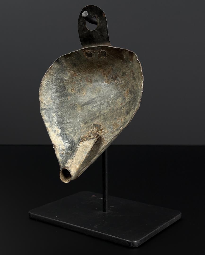 Antique Leaf Form Hammered Copper Oil Lamp: 5 1/8" by 4 1/2" by 1 3/4"