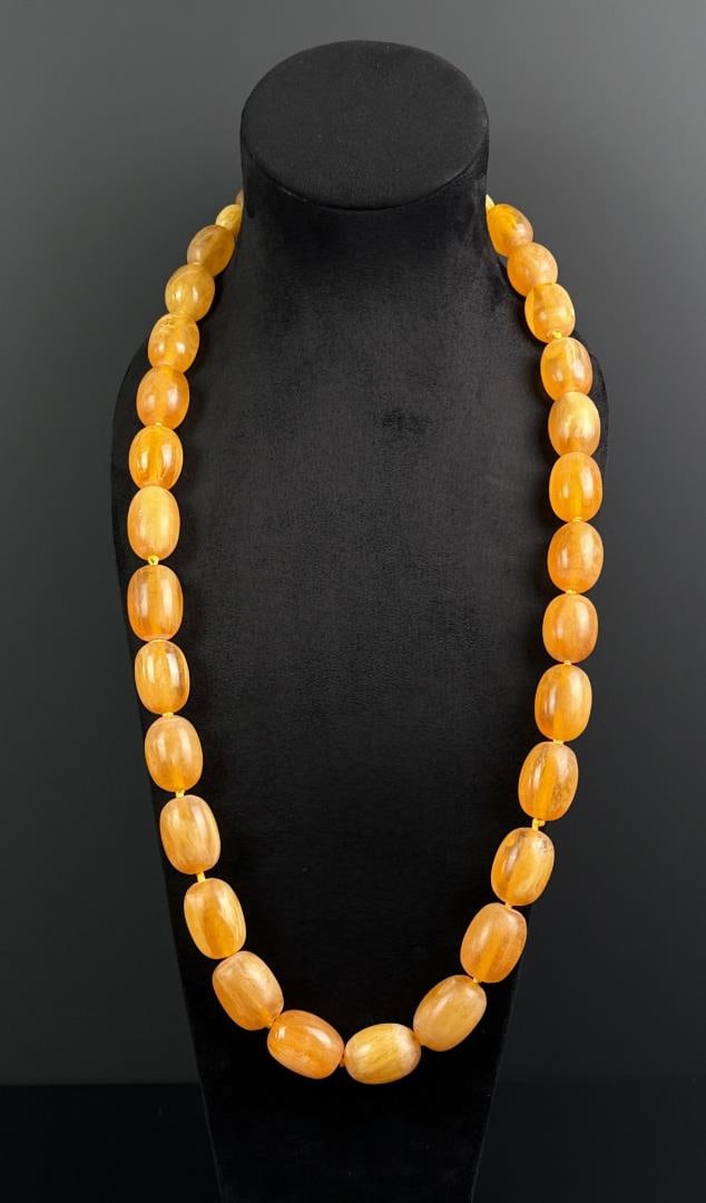 Egg Yolk Butterscotch Baltic Amber Bead Necklace (1 of 12)