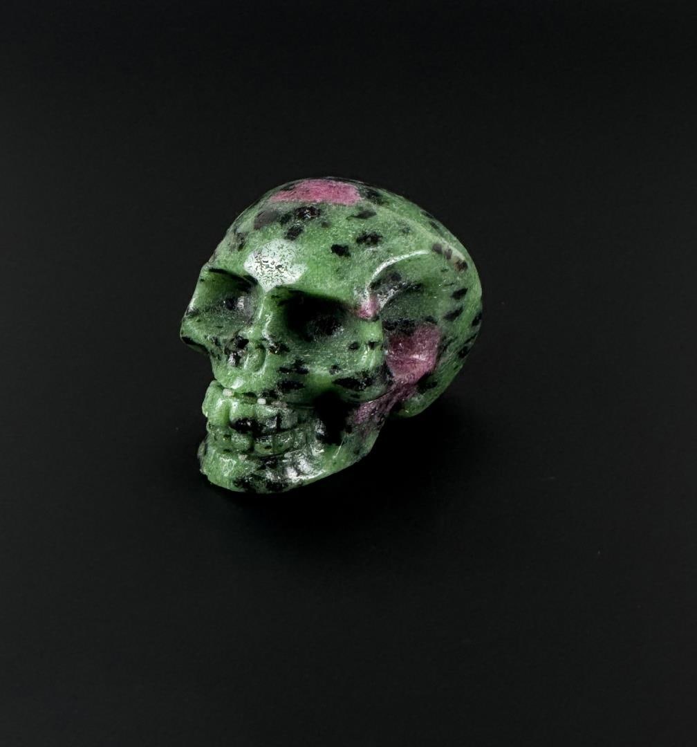 Ruby Zoisite Skull Carving (1 of 4)