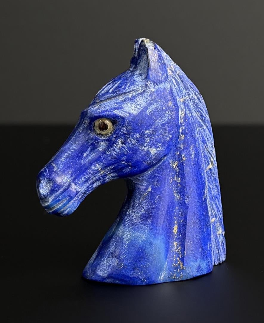 Lapis Lazuli Horse Head Carving: 2" by 1 5/8" by 1/4". 29.78 grams.