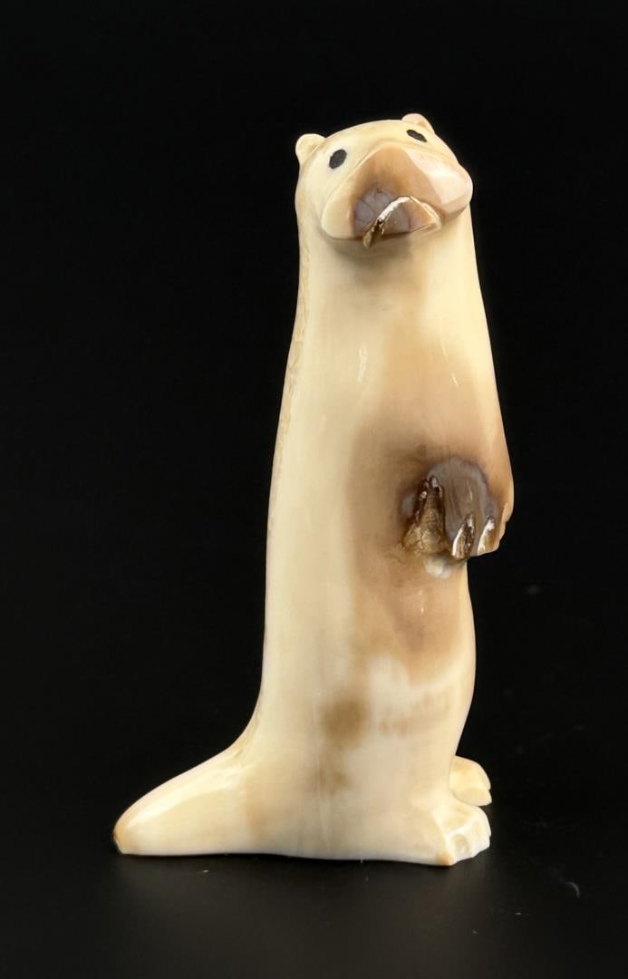 Bert Oozevaseuk Inuit Eskimo Carved Otter (1 of 9)