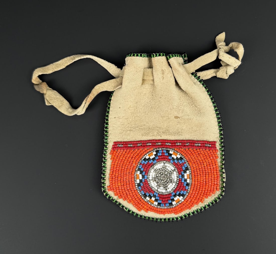 Native American Indian Beaded Bag (1 of 3)