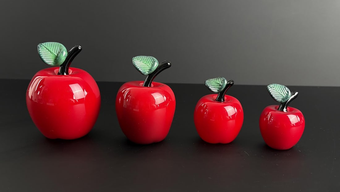 Donald Carlson Art Glass Apple Paperweight Set: Largest is 5" tall, 3 3/4" diameter.