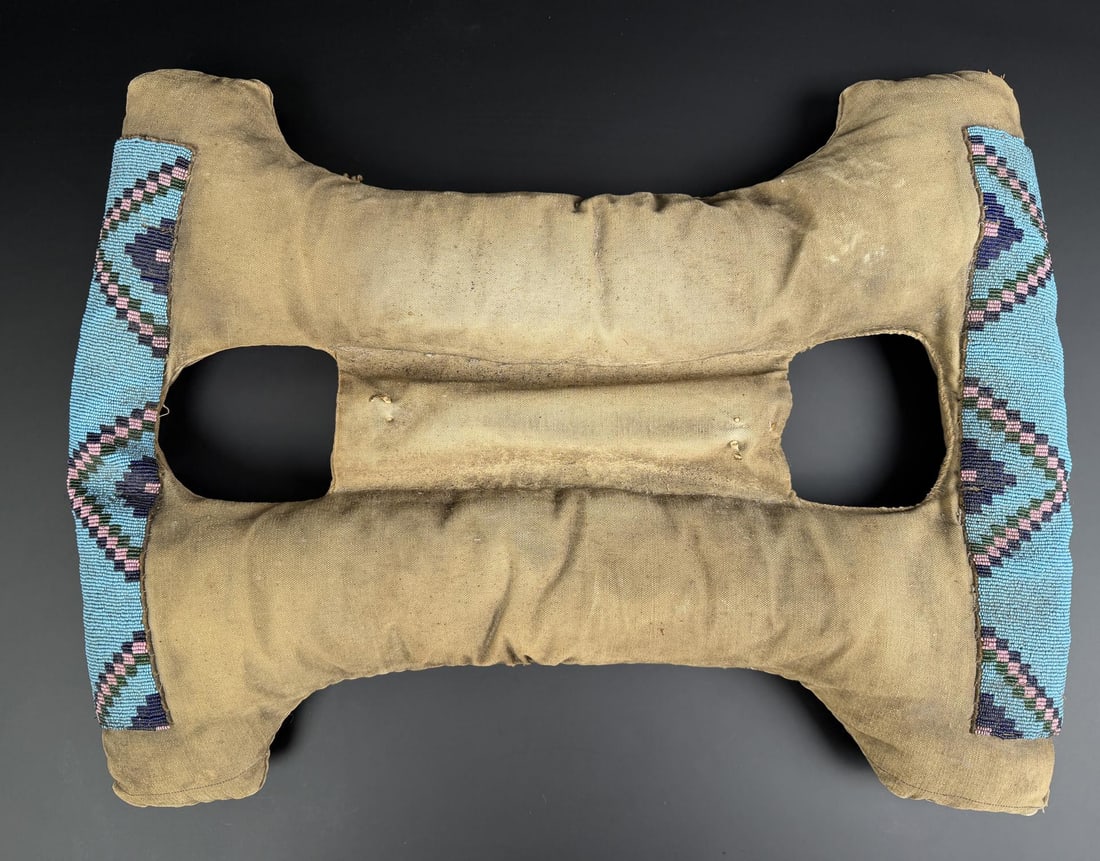 Montana Crow Indian Beaded Saddle Pad (1 of 9)