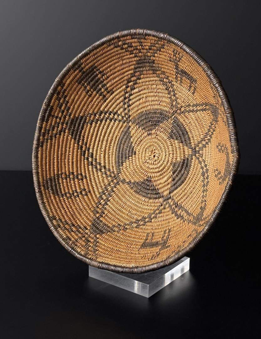 Apache Figural Native American Indian Basket (1 of 7)