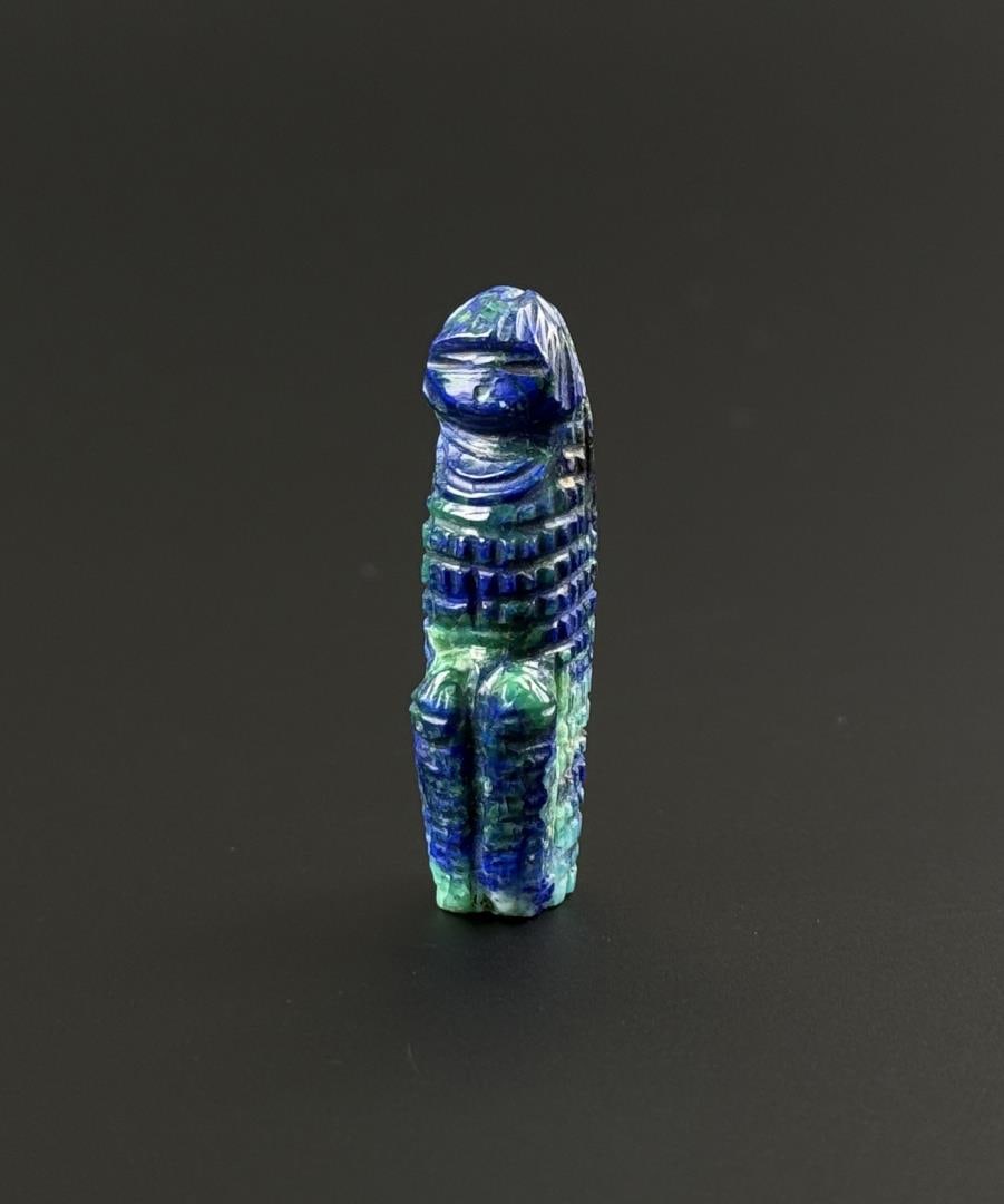 Zuni Azurite Blue Corn Maiden Fetish: 1 1/2" by 1/2" by 1/4".