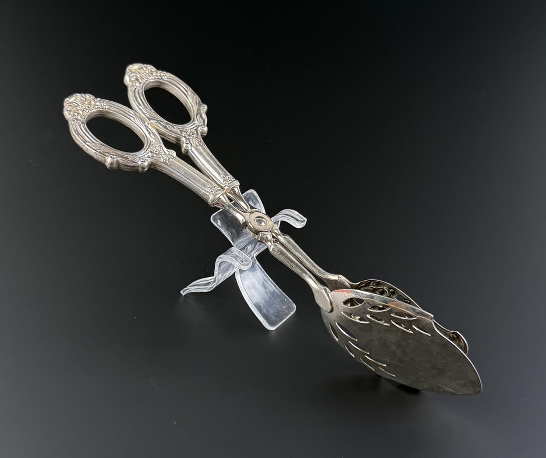 Web Ancestry Sterling Silver Pastry Tongs (1 of 5)