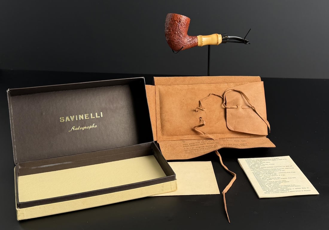 Savinelli Autograph 4 Tobacco Pipe (1 of 7)