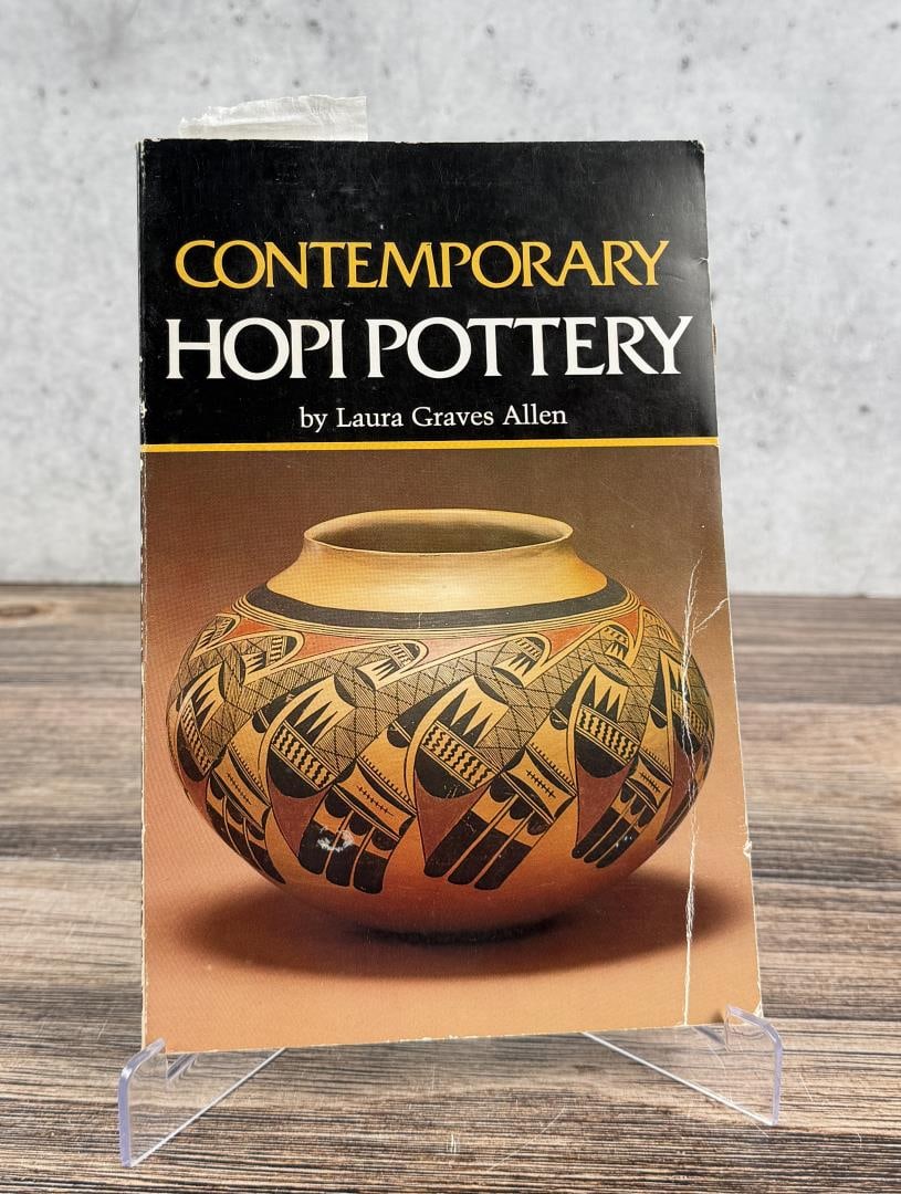 Contemporary Hopi Pottery: Laura Graves Allen, 1984. From the Native American reference library of Stanley Miller.