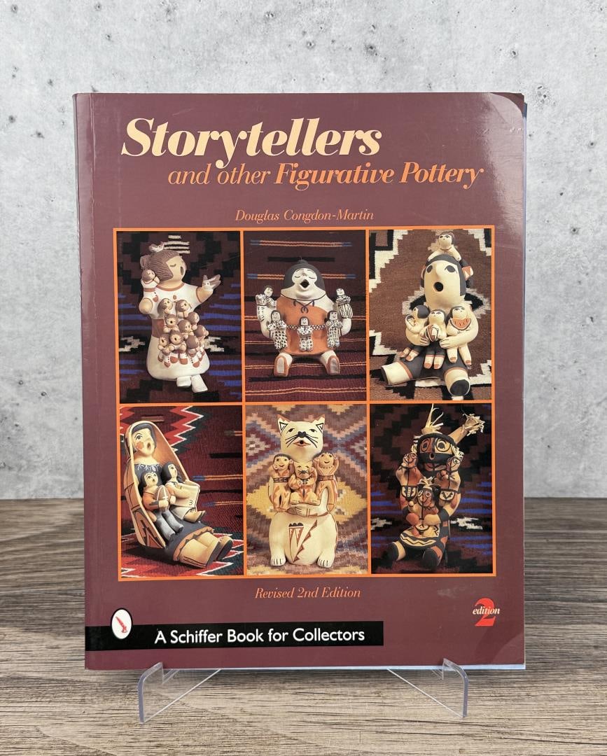 Storytellers and other Figurative Pottery: Douglas Congdon-Martin, 1999. From the Native American reference library of Stanley Miller.