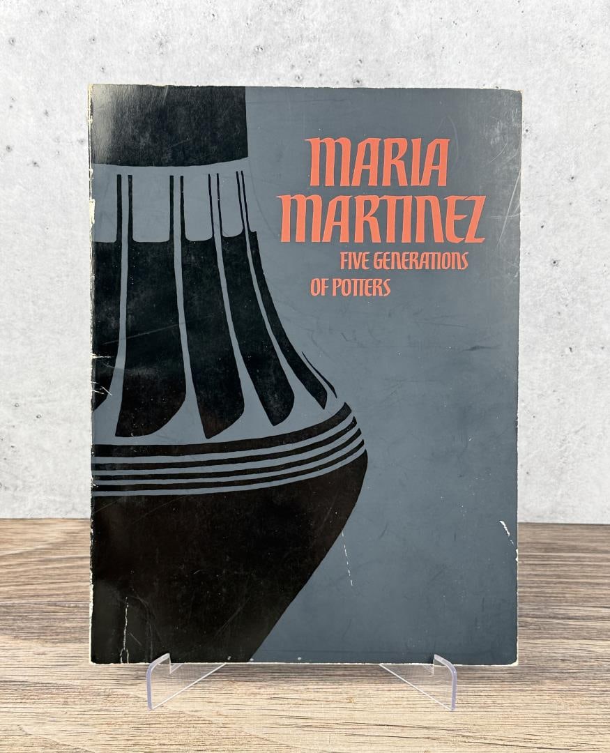 Maria Martinez Five Generations of Pottery: Susan Peterson, 1978. From the Native American reference library of Stanley Miller.