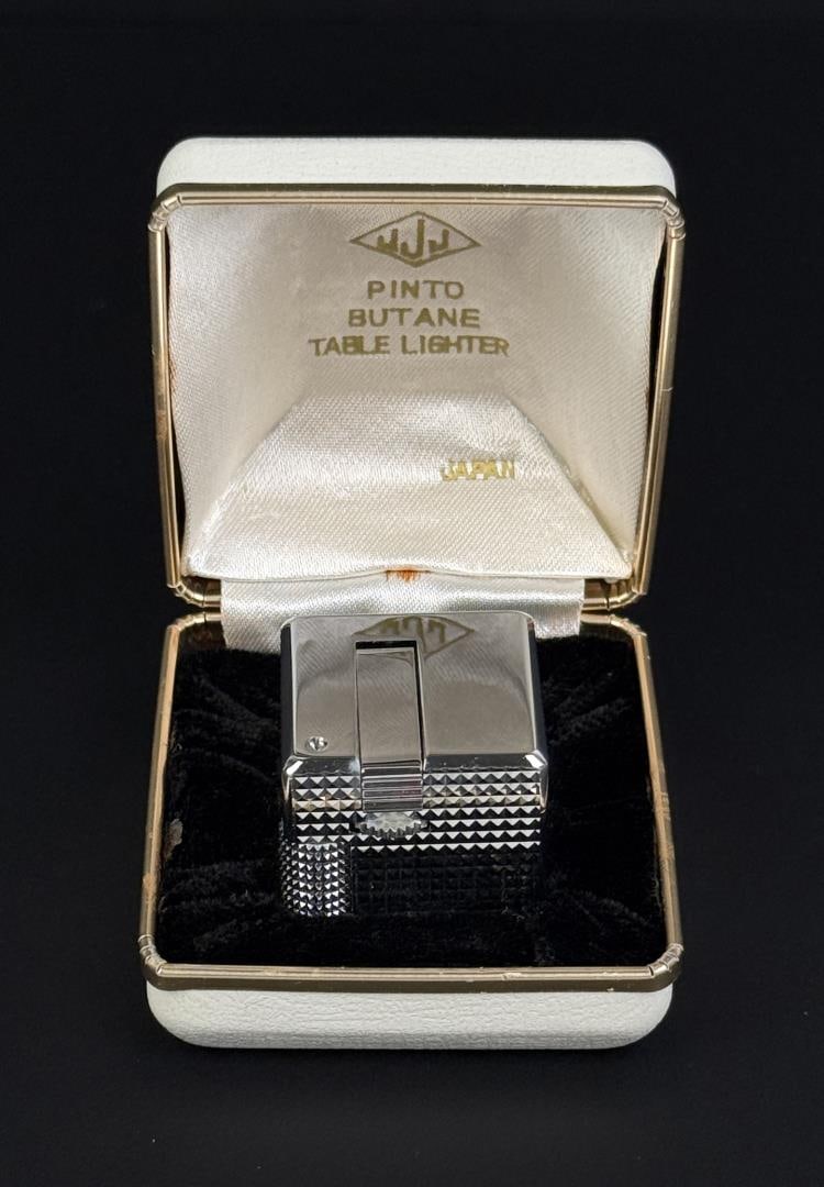 JJJ Pinto Butane Table Lighter: Nice example in box.