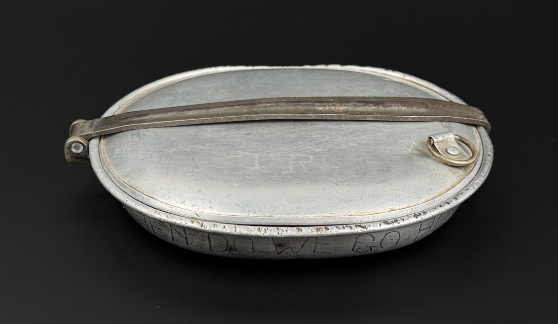 WW1 WWI US 1911 Trench Art Mess Kit: No 6 2nd Reg A.S.M 20th Co, Paris. 8 7/8" by 6 7/8" by 2". Comes with 2 spoons and a fork.