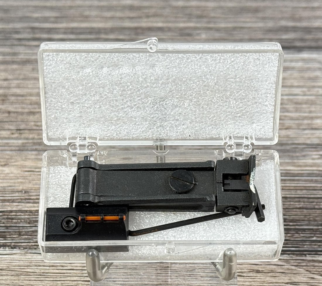 Thompson Center Rifle Sight Set: Nice grouping.