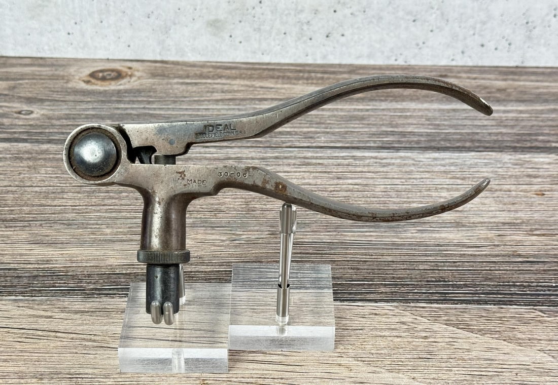 Ideal 30-06 Rifle Reloading Tool: Nice example.