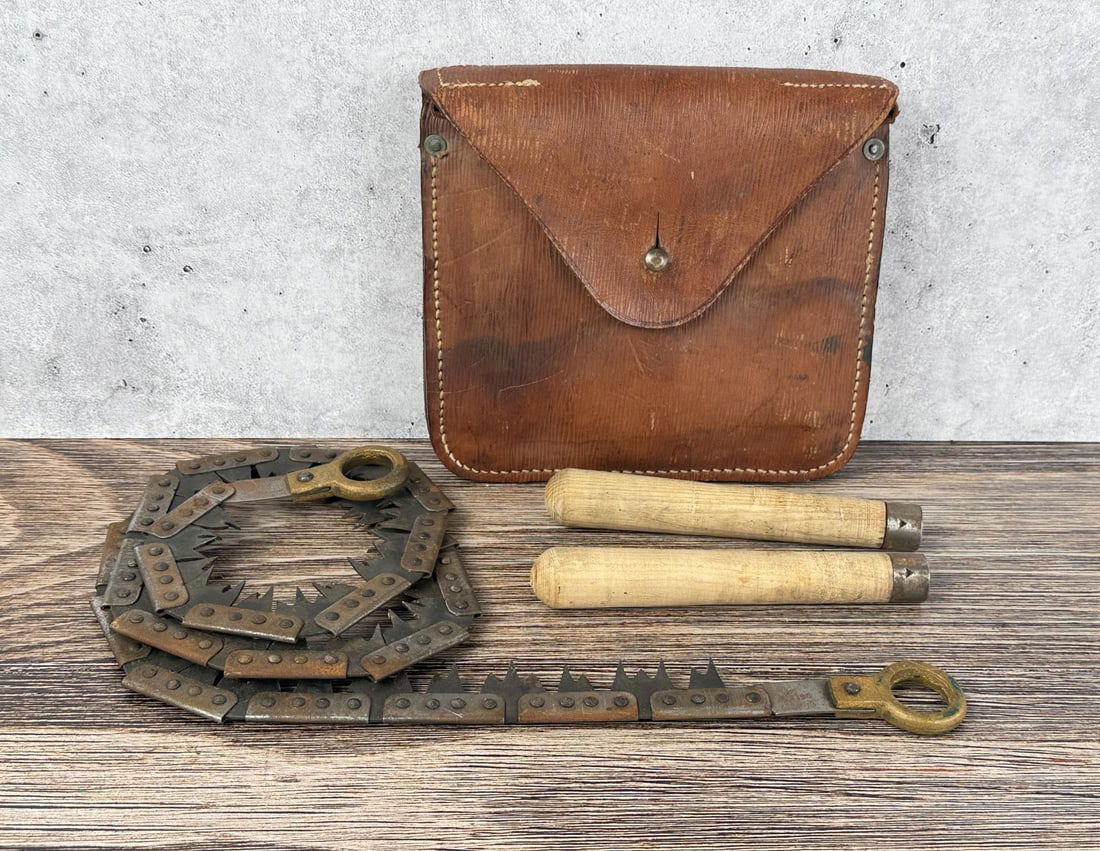 WW2 British Wood & Son Folding Roll Up Saw: 47 1/2" long.