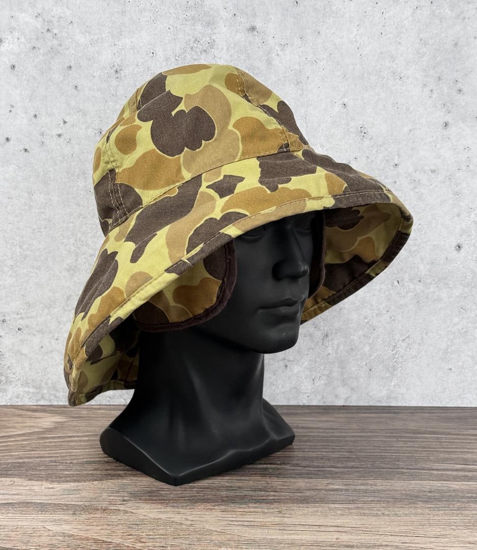 Vintage Cabelas Camo Duck Hunter Hat: Size Large.