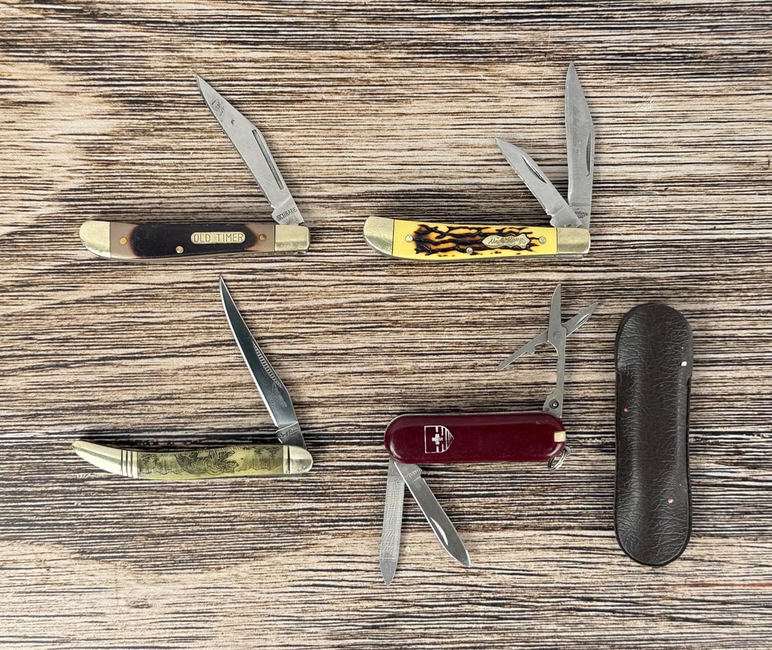 Collection of Pocket Knives (1 of 18)