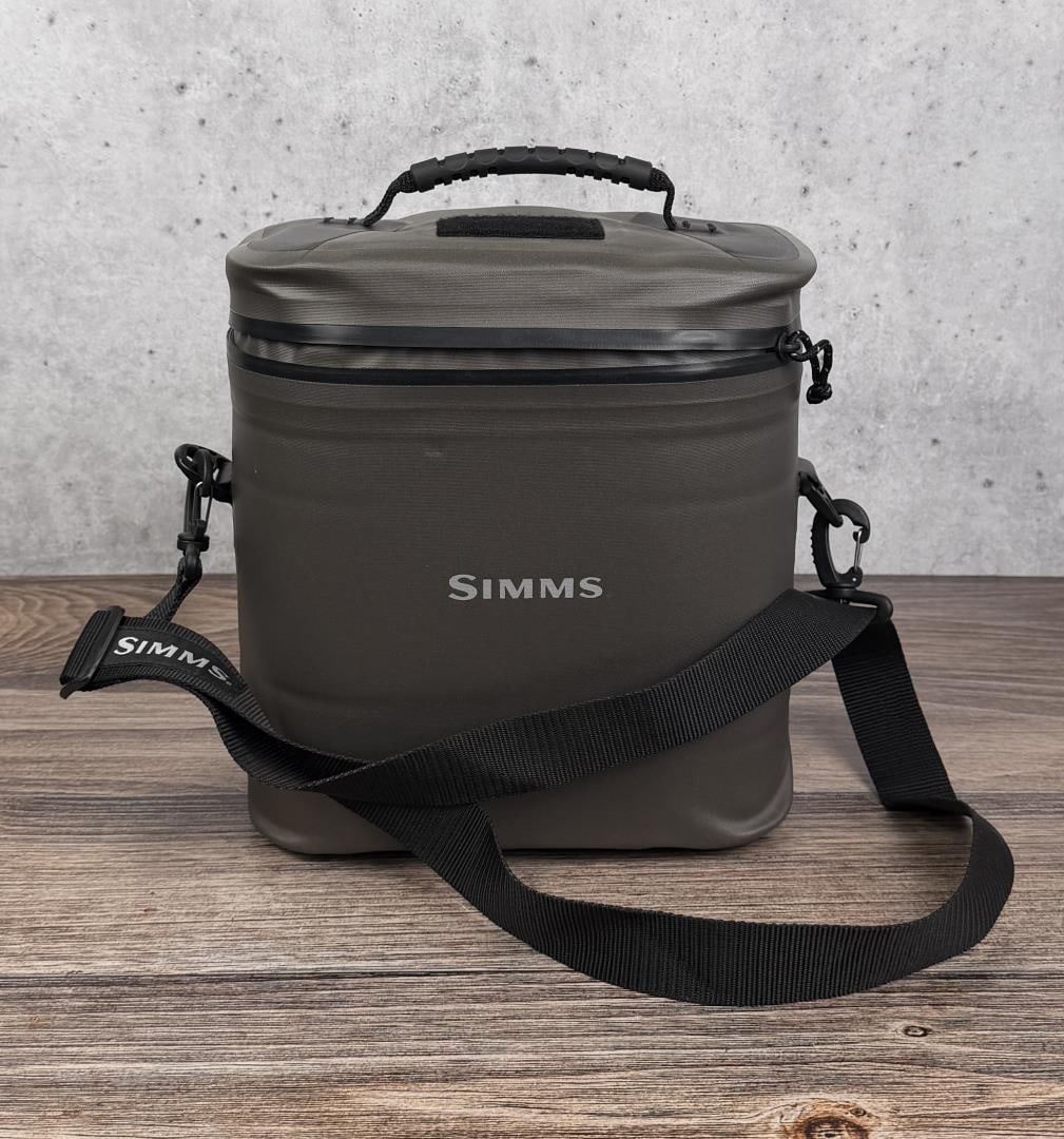 Simms Dry Creek Boat Bag: 17 7/8" by 13 1/4" by 10 7/8".