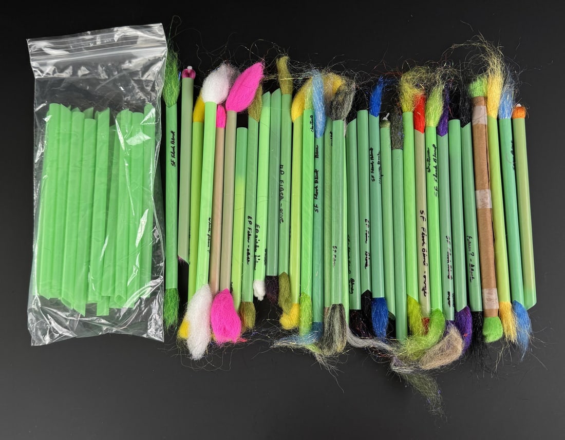 SF Flash Blend Fly Fishing Tying Materials: Flashy colors and synthetic fibers.