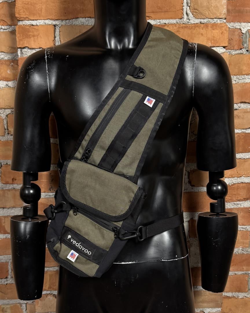 Vedavoo Beast Sling Fly Fishing Pack: 26" by 8 7/8" by 2 1/4".