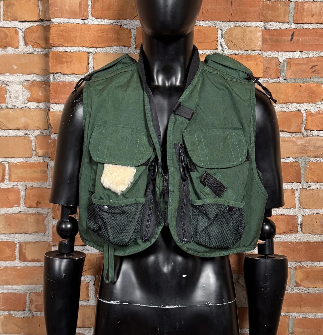 Coldwater Packs Company Fly Fishing Vest: Made in Seattle, WA. Size XL.