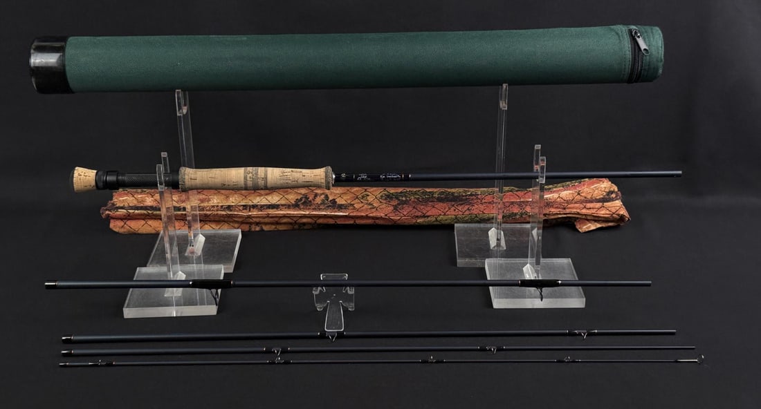 Wyld Edge Outfitter Steelhead Fly Fishing Rod: 10', 7/8 Weight, 5 Piece, Parabolic Action. Sold with sleeve and travel case.