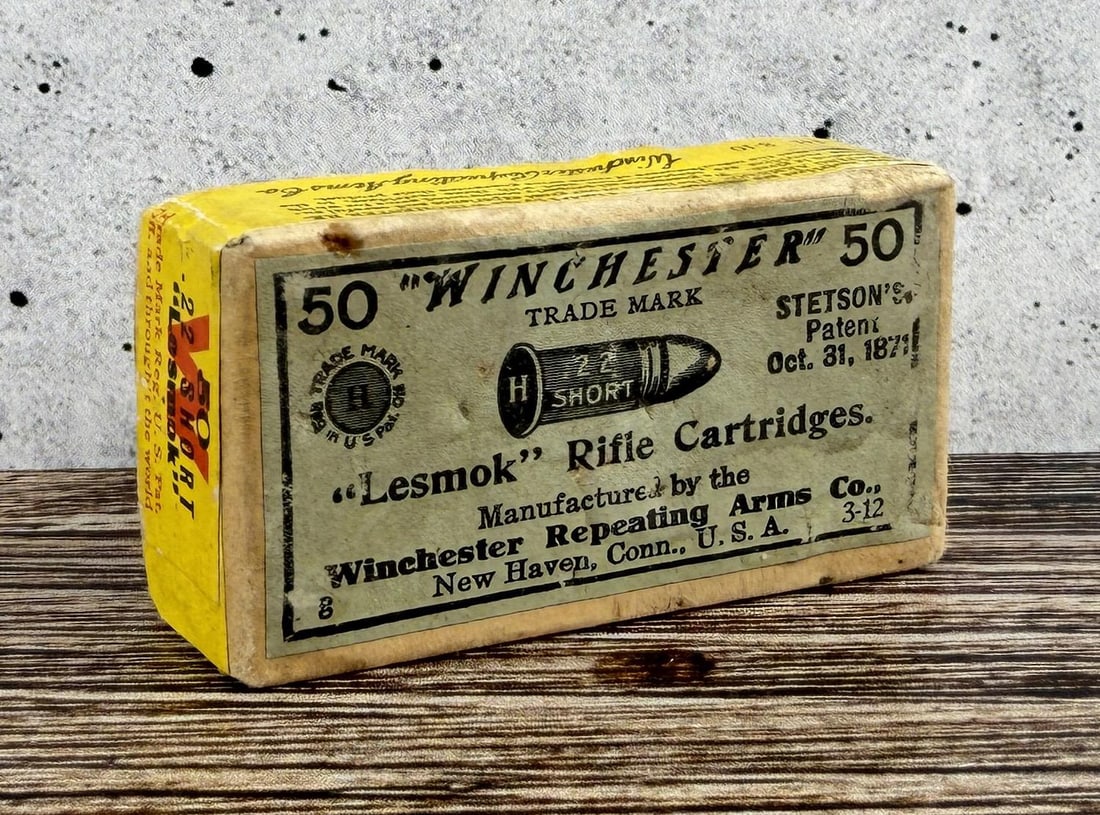 Winchester Lesmok .22 Short Rifle Ammo Box: Full sealed box. California and New York Shipments requires this lot to be sent to an FFL Dealer
