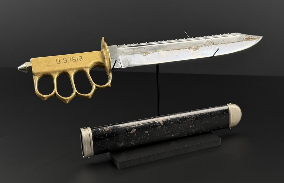 WW2 Theater Made Sawback RAD Knuckle Knife (1 of 6)