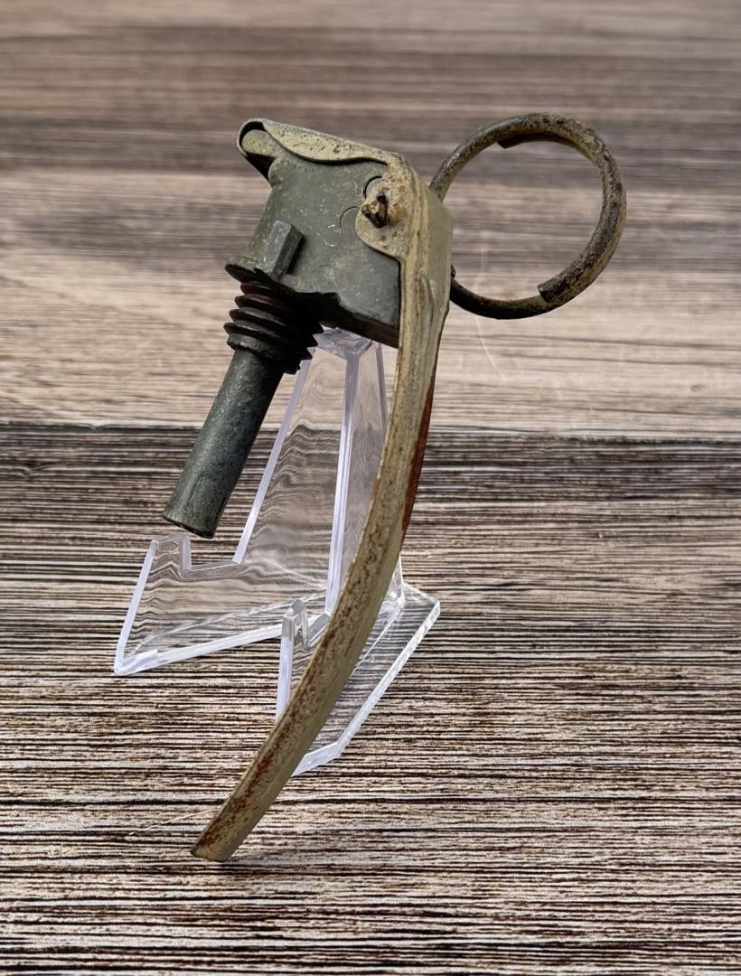 WW2 MK2 Smoke Grenade Fuze Fuse M10A2: Fuse M10A2 KLOT EK 166. Inert