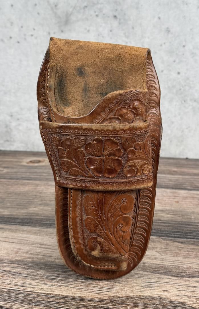Tooled Leather Revolver Cowboy Colt Holster (1 of 4)